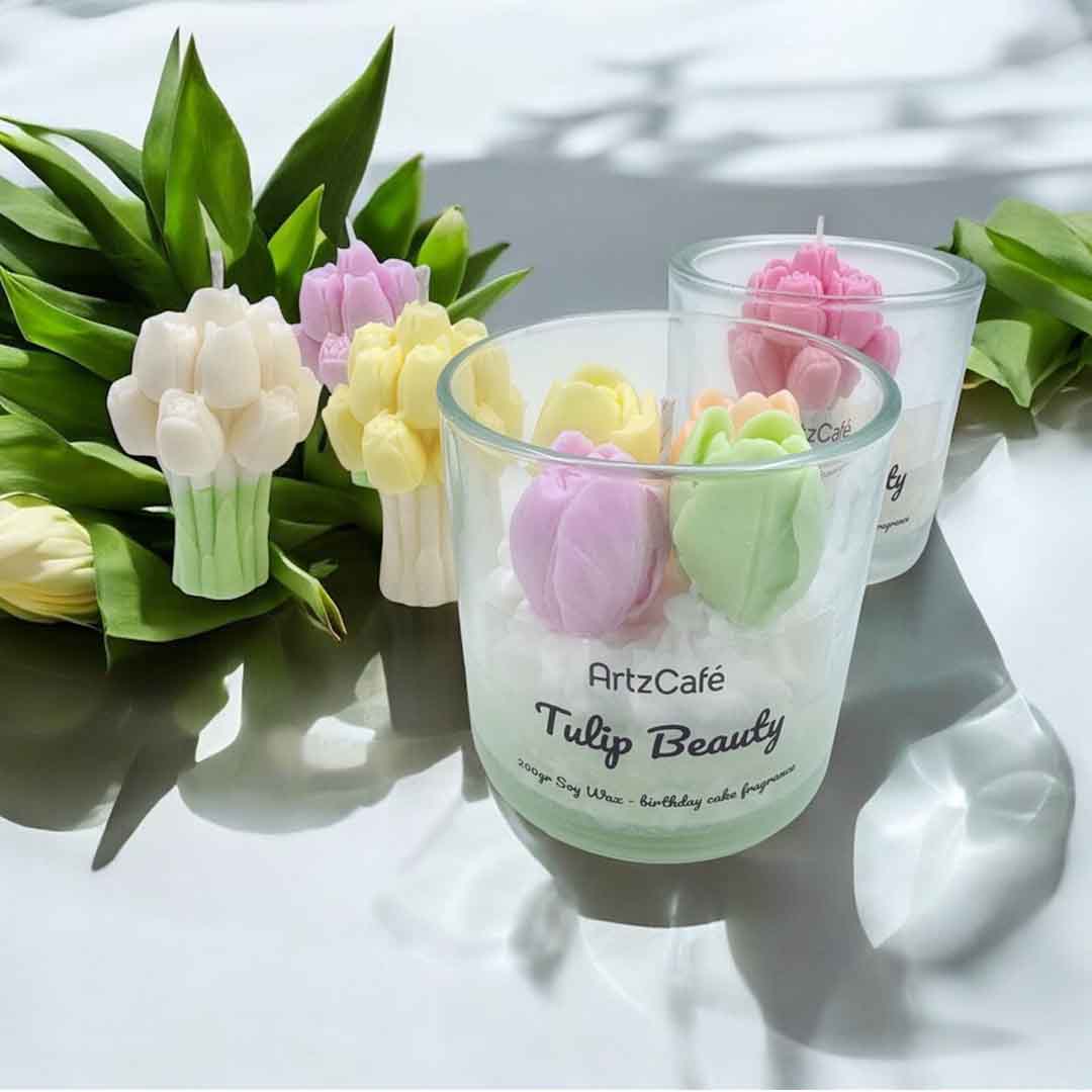 Tulip Beauty Buds Candle