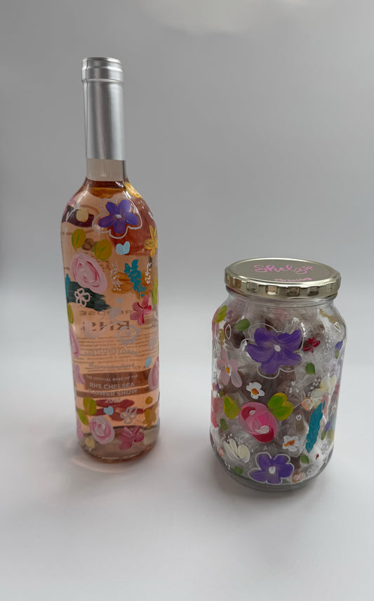 The Sip and Sweet Set